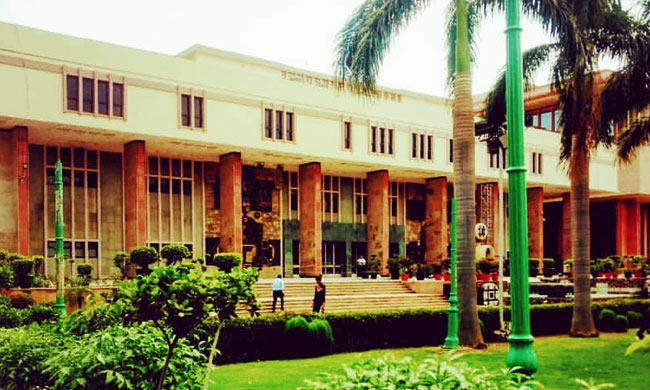 Delhi HC Allows Interim Reoccupation To Debtor of Property Securitized By Bank, Due To Nationwide Lockdown [Read Order]